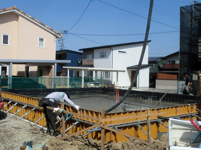 中野市　一戸建て新築工事　打設