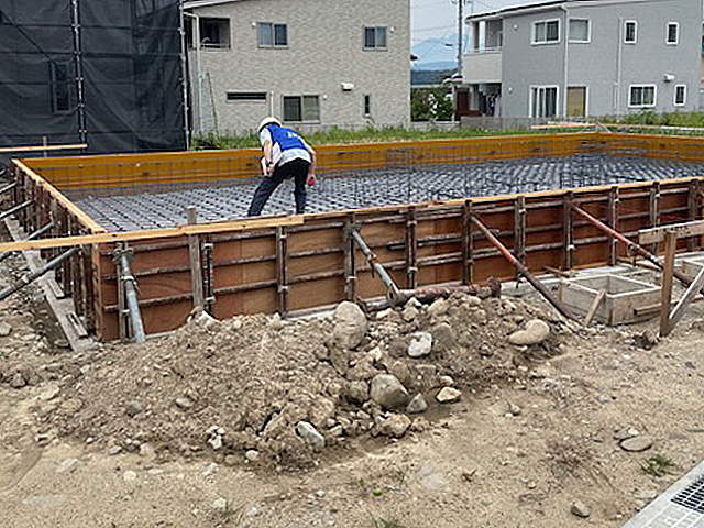 中野市二世帯住宅　新築現場　配筋検査